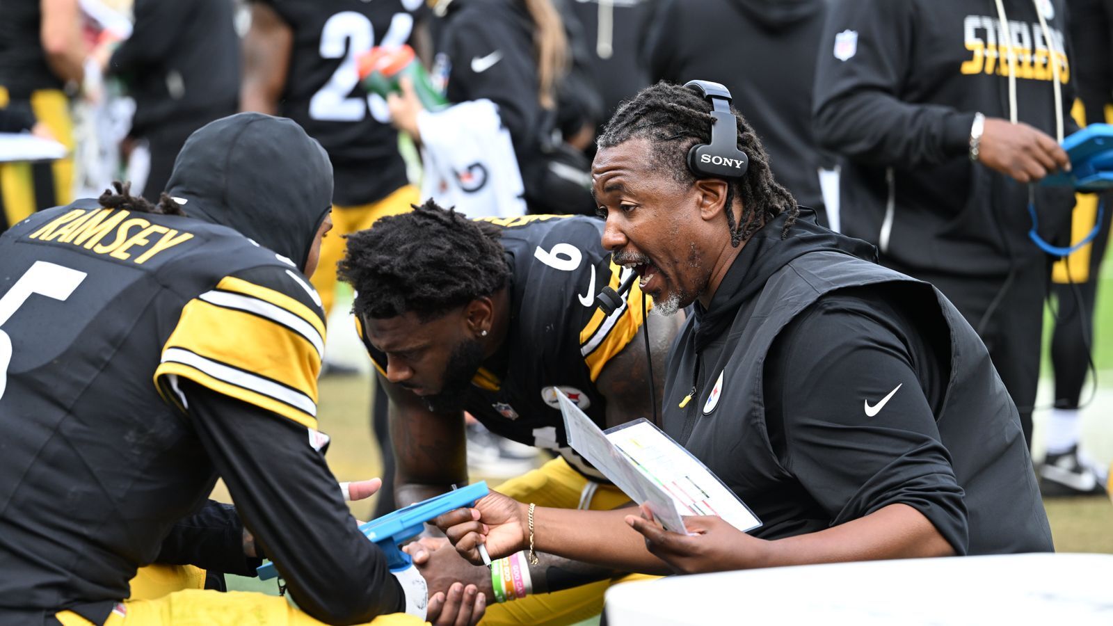 Steelers’ Jalen Ramsey Gives Clear Answer On Patrick Graham Disconnect After Sideline Move