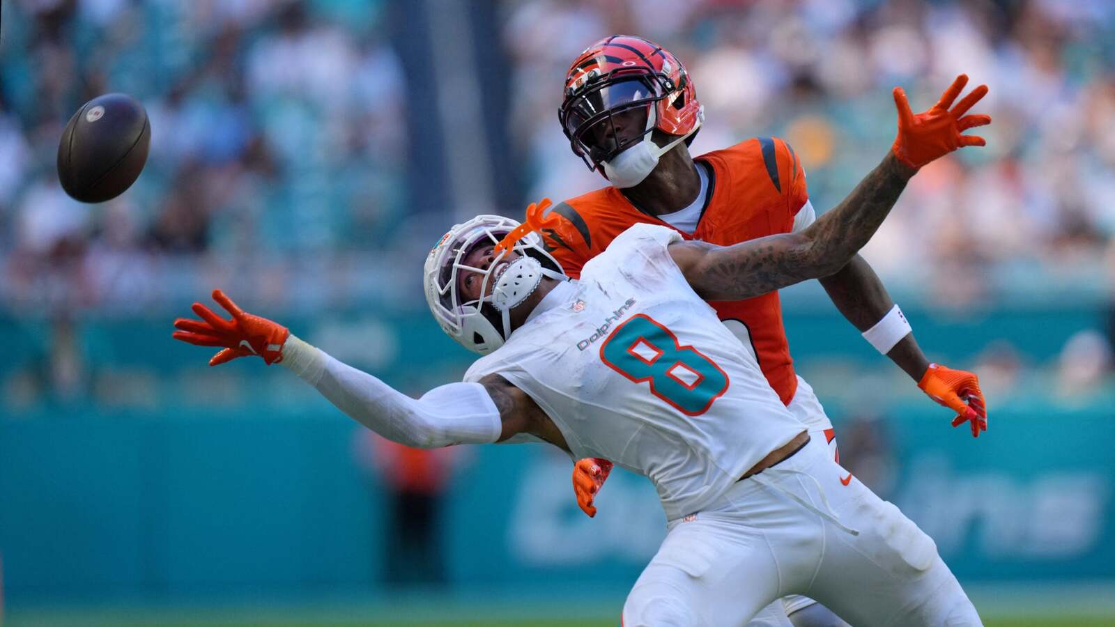 Miami Dolphins Face Injury Concerns Ahead of Patriots Matchup