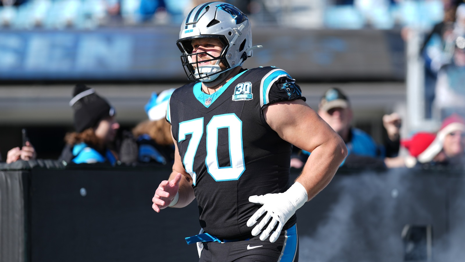 Panthers re-sign veteran starting offensive lineman | Yardbarker