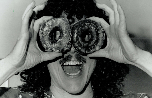The 25 Best Weird Al Yankovic Parody Songs Yardbarker