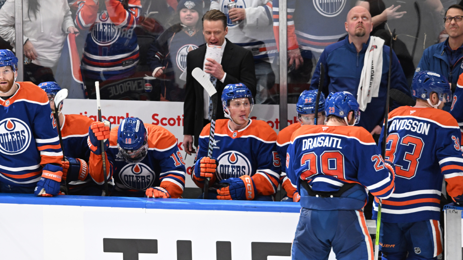 Oilers assistant coach Glen Gulutzan among candidates for Stars’ head ...