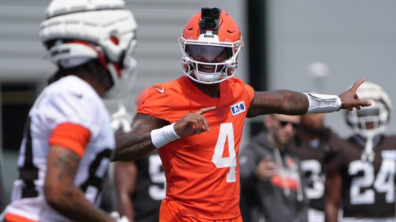 The Browns' Biggest Problem No One Is Talking About After Naming Deshaun Watson Starter