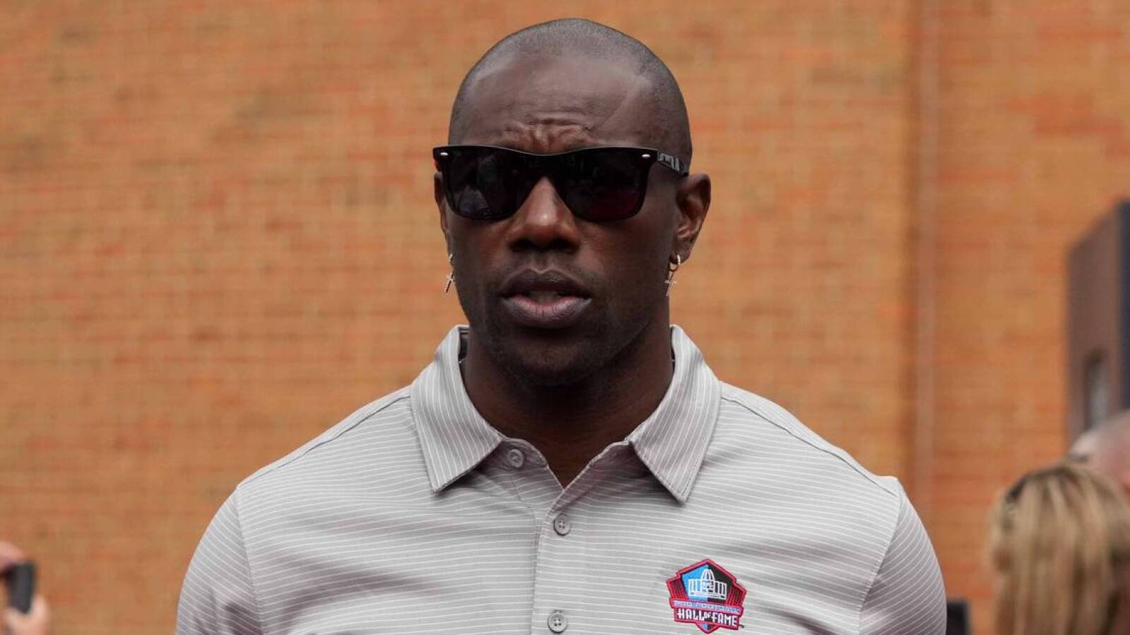 Terrell Owens claims he has had 'constant communication' with NFL team - Vimarsana News