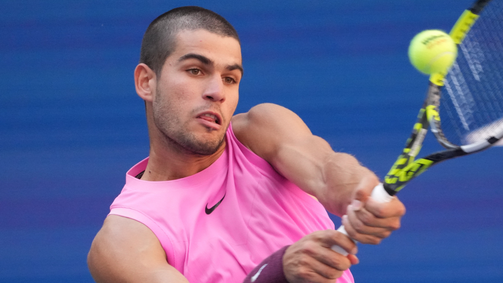 https://www.yardbarker.com/media/0/9/09aa7a334b571d80f55a75fa92efd79049ef2cb3/thumb_16x9/carlos-alcaraz-advances-13th-grand-slam.jpg?v=1