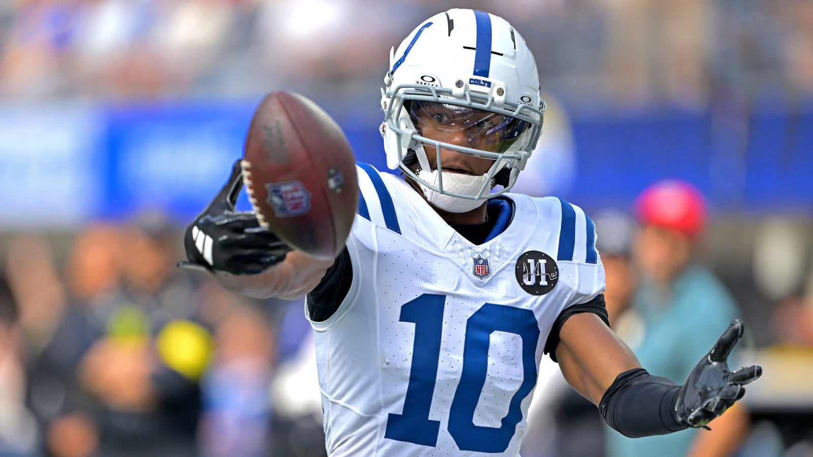 https://www.yardbarker.com/media/0/9/09b717e6dcc4d68b6c4c603f3e96c6f5b47d2095/thumb_16x9/adonai-mitchell-addresses-uncertain-colts-future.jpg?v=1