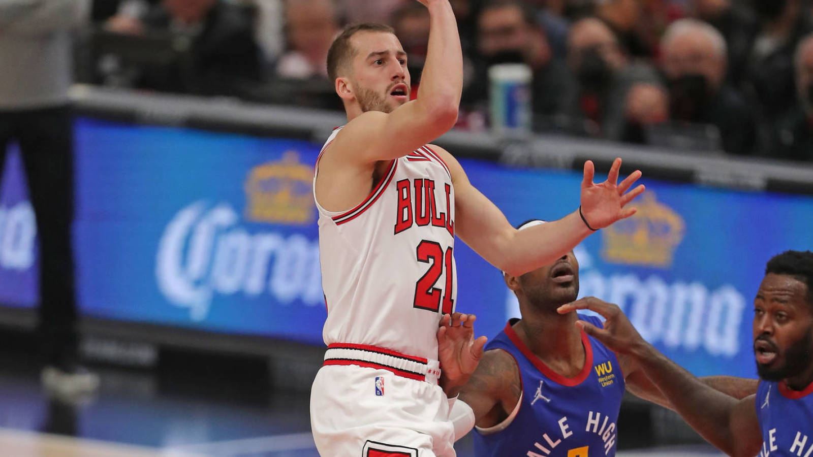 Bulls guard Matt Thomas enters health and safety protocols - Vimarsana News