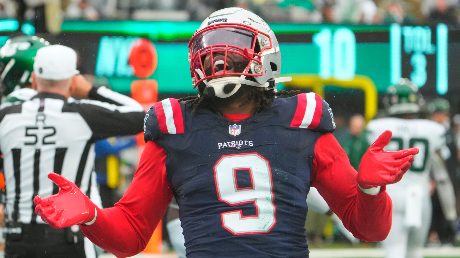 Falcons address biggest need with massive trade