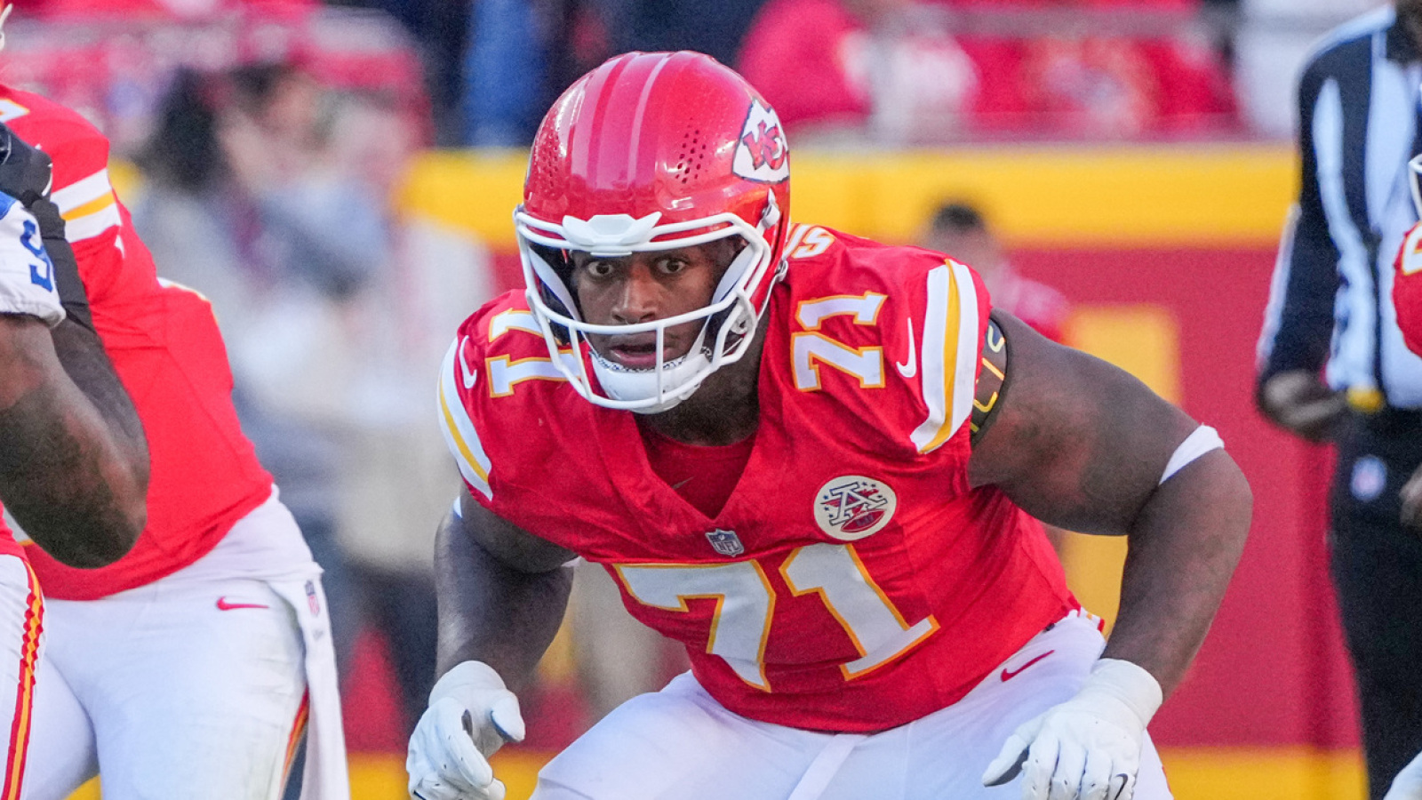 https://www.yardbarker.com/media/0/a/0a16ccf1a89b991da27cd2173ac8fe830c55bf2d/thumb_16x9/chiefs-another-bleak-josh-simmons-injury-update.jpg?v=1