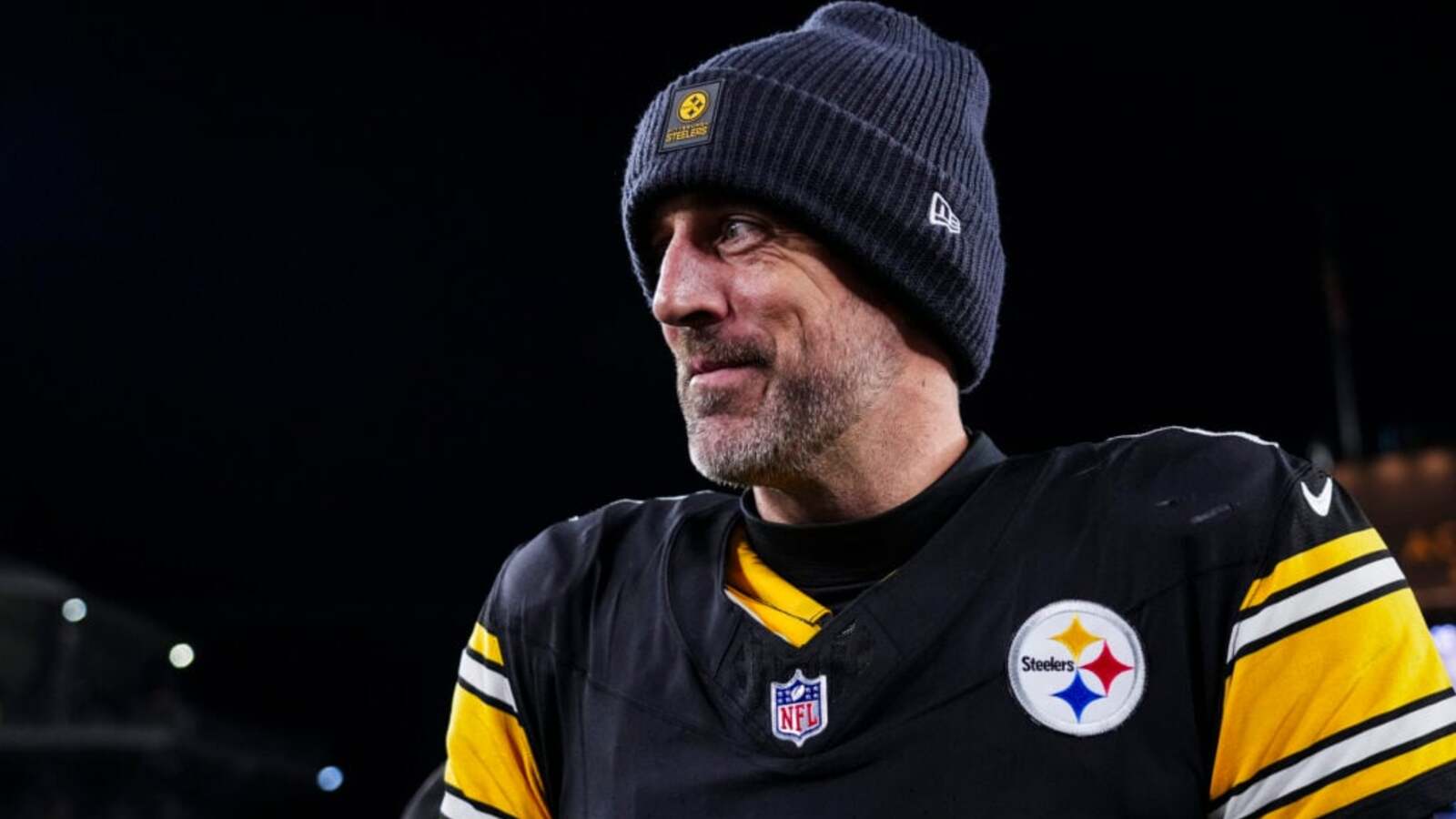 Former Steelers QB explains if Aaron Rodgers deserves a $30 million deal |  Yardbarker