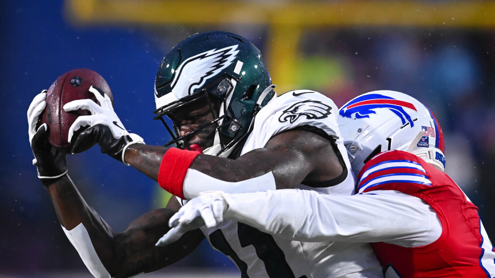 https://www.yardbarker.com/media/0/a/0ad697043081e06a5fed4efd7729d024aa75f1e8/thumb_16x9/eagles-patriots-still-negotiating-aj-brown-trade.jpg?v=1
