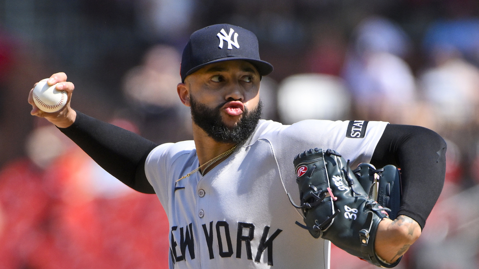 https://www.yardbarker.com/media/0/b/0b0118a1f8aff17c7a0c1c2c2fdaf44a4e1a6660/thumb_16x9/devin-williams-hopes-remain-yankees-despite.jpg?v=1