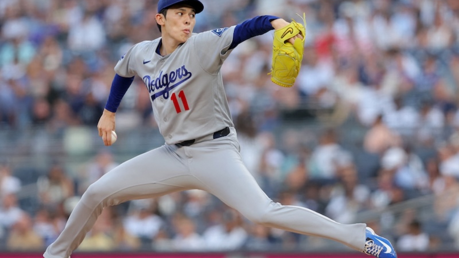 Roki Sasaki Wearing Bigger Glove To Curb Pitch Tipping | Yardbarker