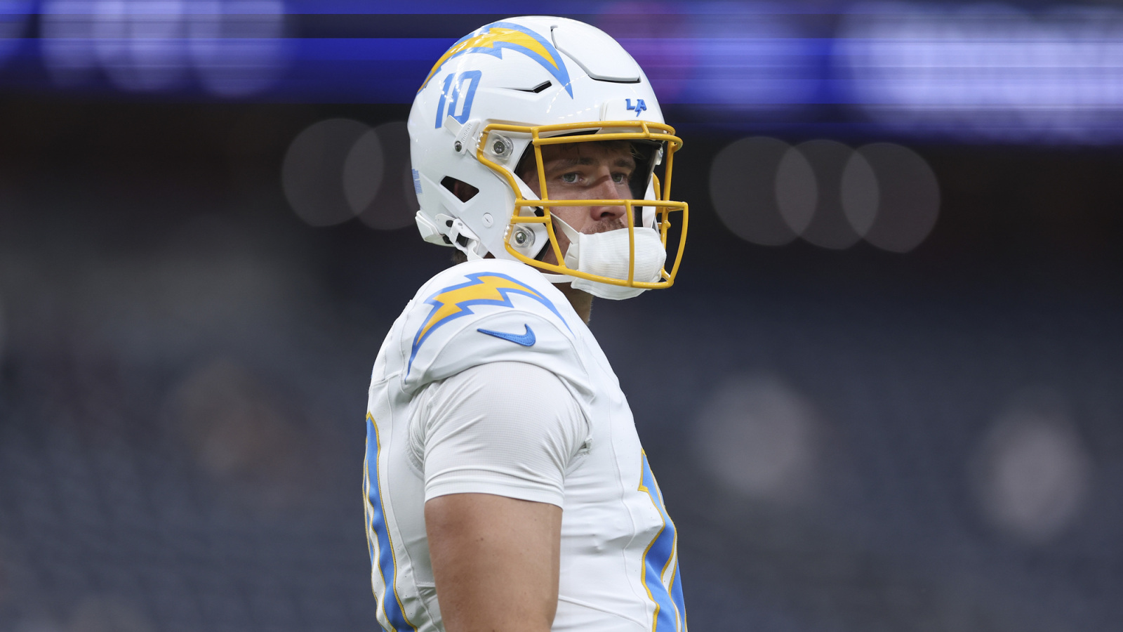 NFL Quarterbacks Facing Heavy Expectations in 2026
