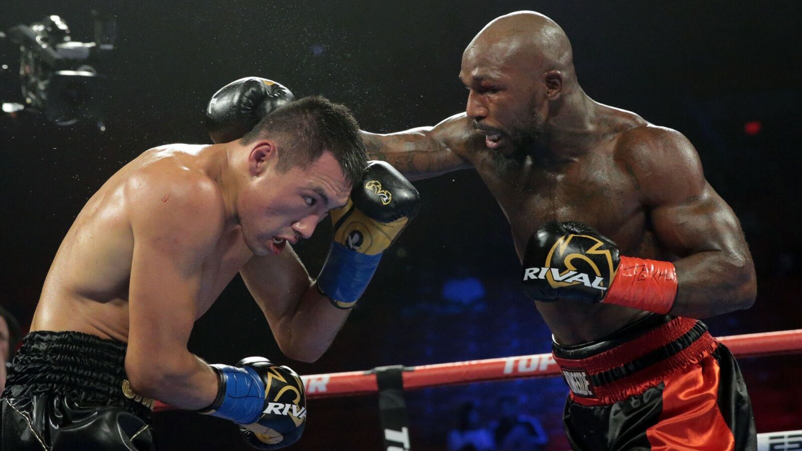 https://www.yardbarker.com/media/0/b/0bb221ac770338082792a7a9a87cfcfa11ed1f39/thumb_16x9/janibek-alimkhanuly-won-split-decision-over.jpg?v=1