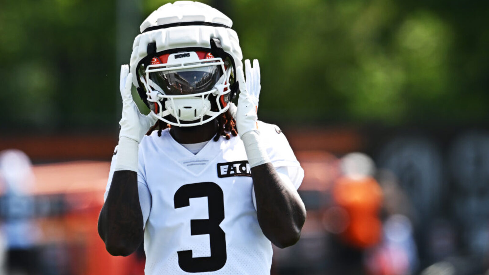 Cleveland Browns' Jerry Jeudy's Future Uncertain Ahead of Roster Cuts
