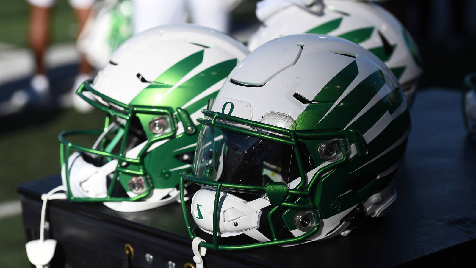 Big Ten could target remaining bluechip programs in Pac12 Yardbarker