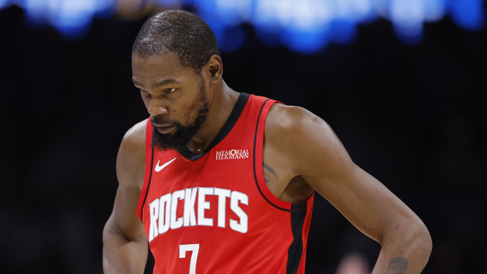 https://www.yardbarker.com/media/0/c/0c6f48921d117016cc88c8c0a4b91500695ef8ee/thumb_16x9/kevin-durant-biggest-loser-season-opening-loss.jpg?v=1