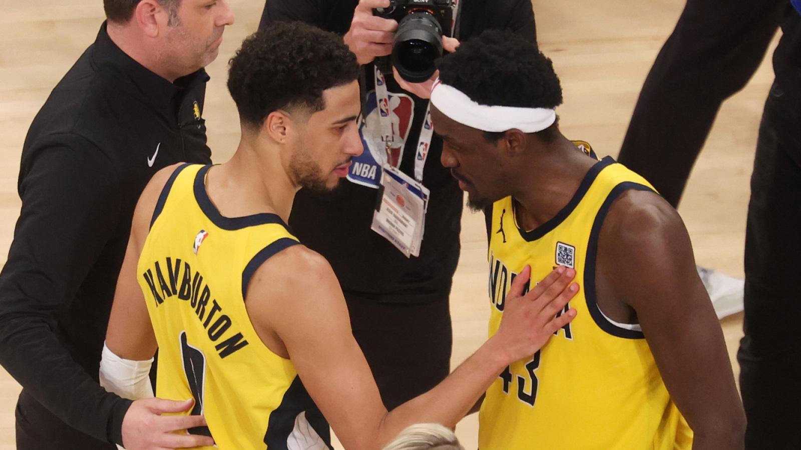 https://www.yardbarker.com/media/0/c/0cbd69ccdd5186fe5233a138557d0ef7905e1d6c/thumb_16x9/five-takeaways-game-2-eastern-conference-finals.jpg?v=1