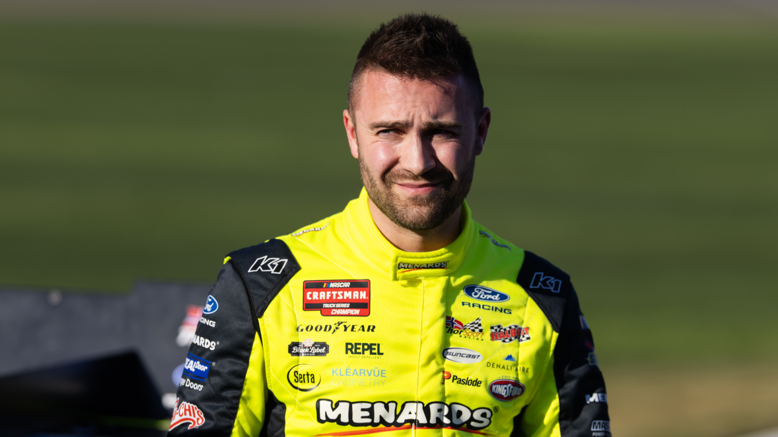 https://www.yardbarker.com/media/0/c/0cf7b362224416027b95bf6c066a6a44ffac0495/thumb_16x9/ty-majeski-wins-pole-nascar-truck-series-race.jpg?v=1