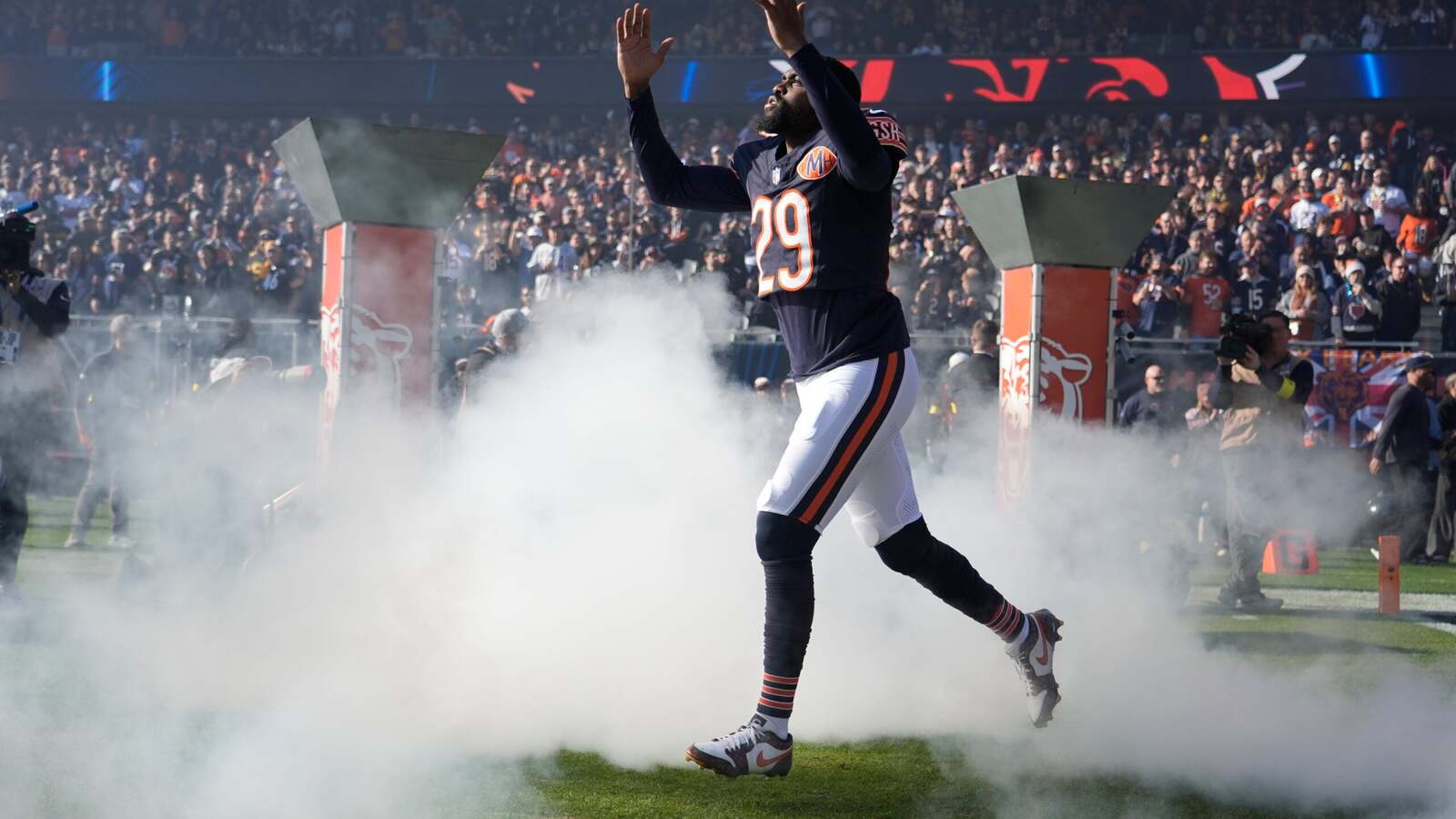 Chicago Bears' secondary gets significant injury update as two starters return to practice with Week 1 on the horizon