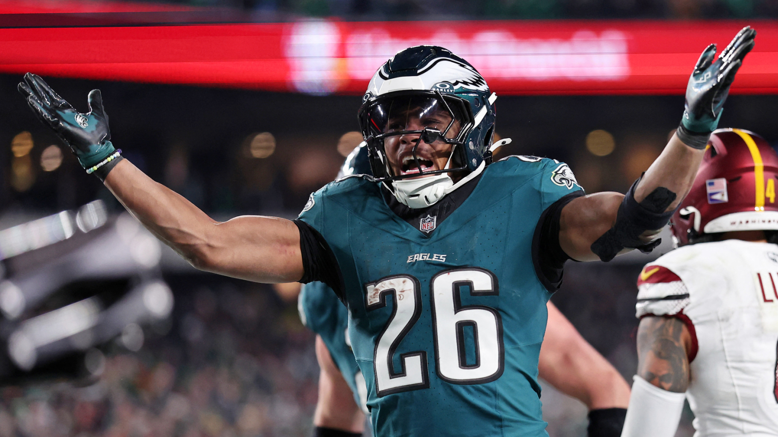 https://www.yardbarker.com/media/0/d/0d45d3996b03d2e923f55d1dba9b712922e258b2/thumb_16x9/active-nfl-rushing-td-leaders-quiz.jpg?v=1