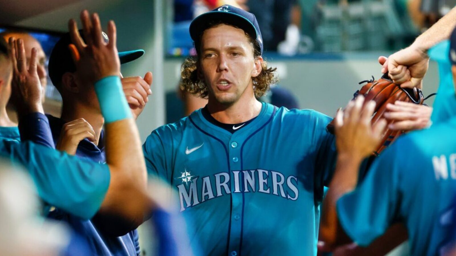 Mariners Star Logan Gilbert Delivers Rare Moment On The Field | Yardbarker