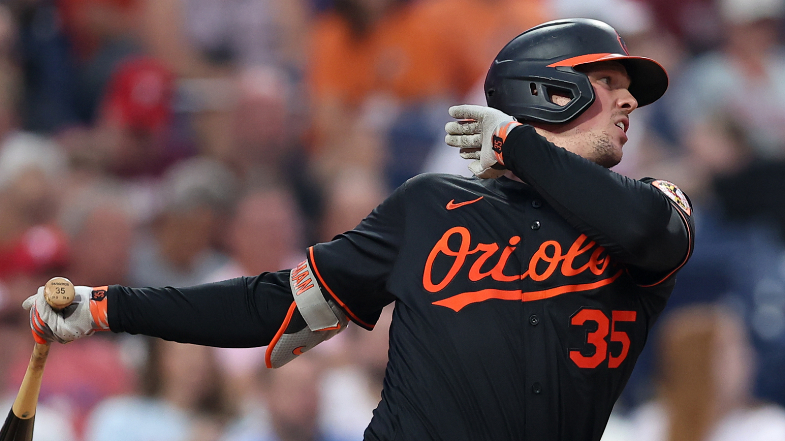 https://www.yardbarker.com/media/0/d/0ddeb49afe469cc022ad6f697c7852521515d6ff/thumb_16x9/orioles-two-time-stars-career-worst-season-gets.jpg?v=1
