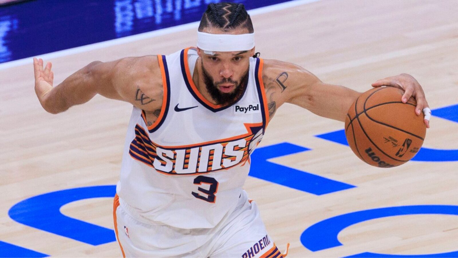 Photo: yardbarker.com Phoenix Suns sign Dillon Brooks to 3-year, $73 million contract extension