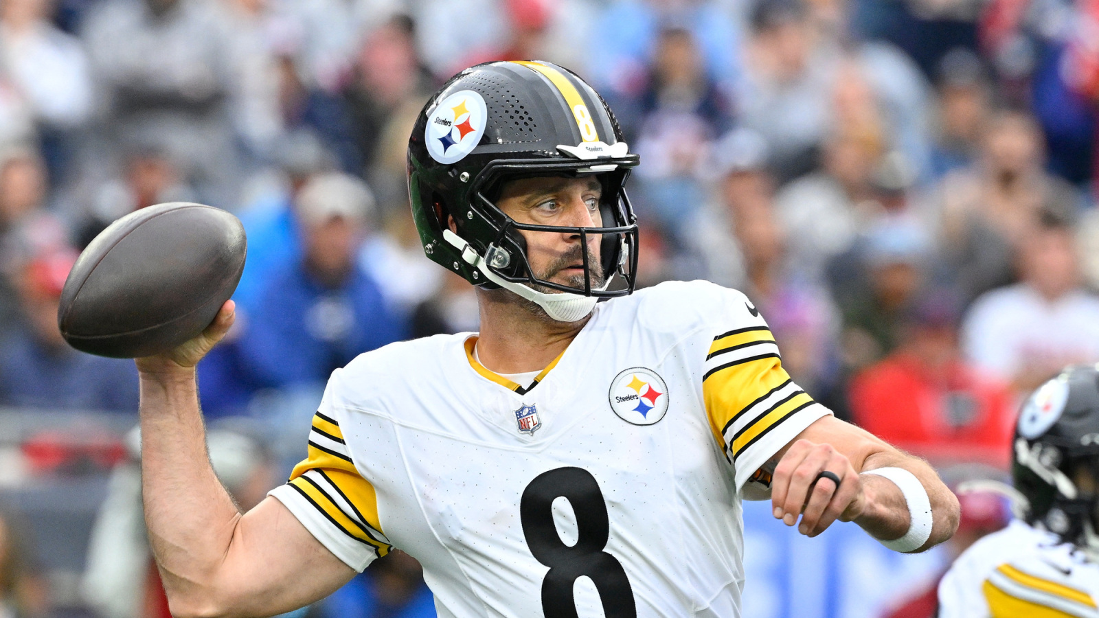 https://www.yardbarker.com/media/0/e/0eacac1d0c5659ddd2c92040c537744e44d8c12f/thumb_16x9/aaron-rodgers-seems-send-message-mike-mccarthy.jpg?v=1