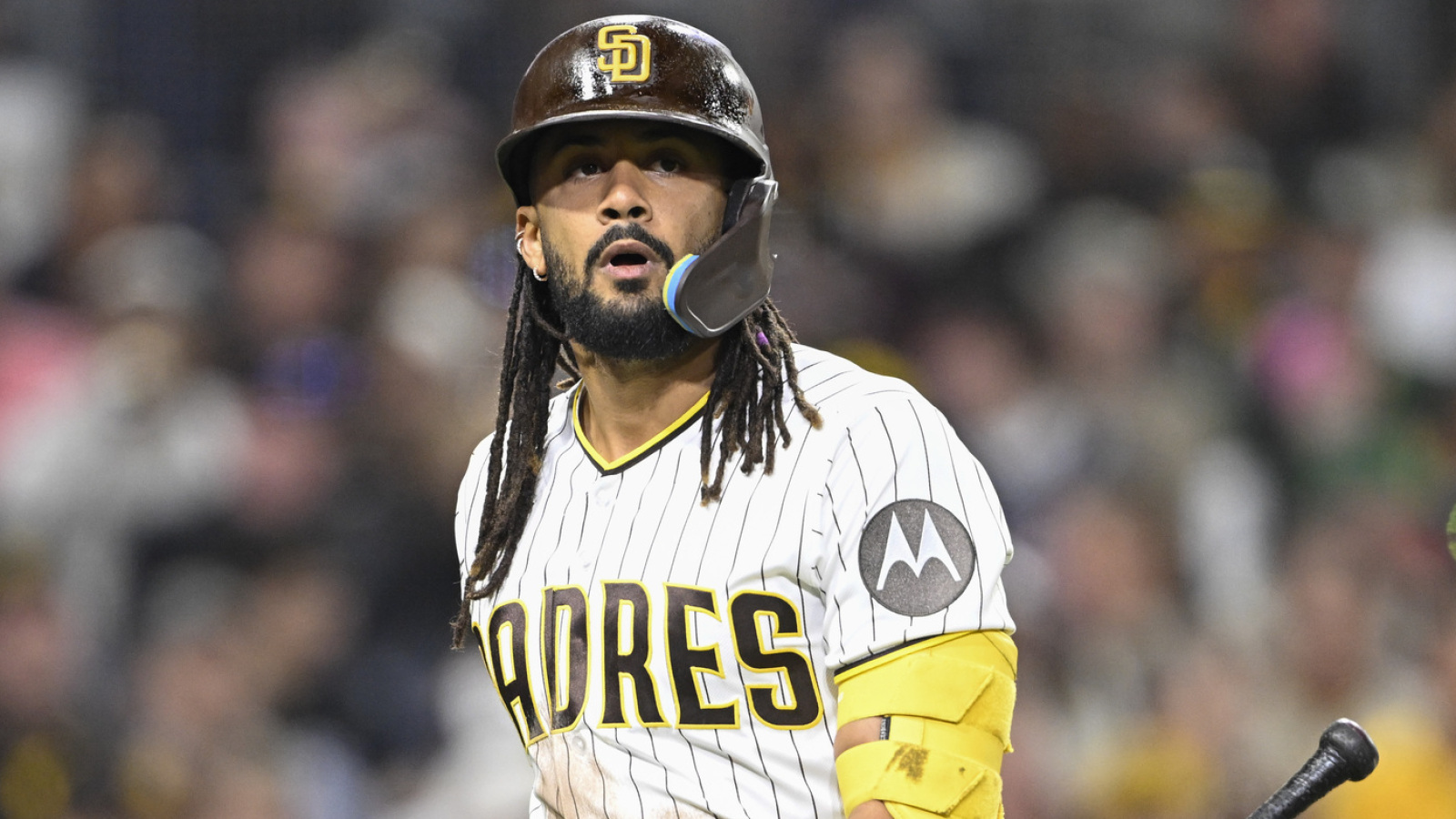 https://www.yardbarker.com/media/0/e/0ecfa383c3a42fb382b889d184e582ca513a1998/thumb_16x9/padres-outfielder-fernando-tatis-jrs-power-go.jpg?v=1