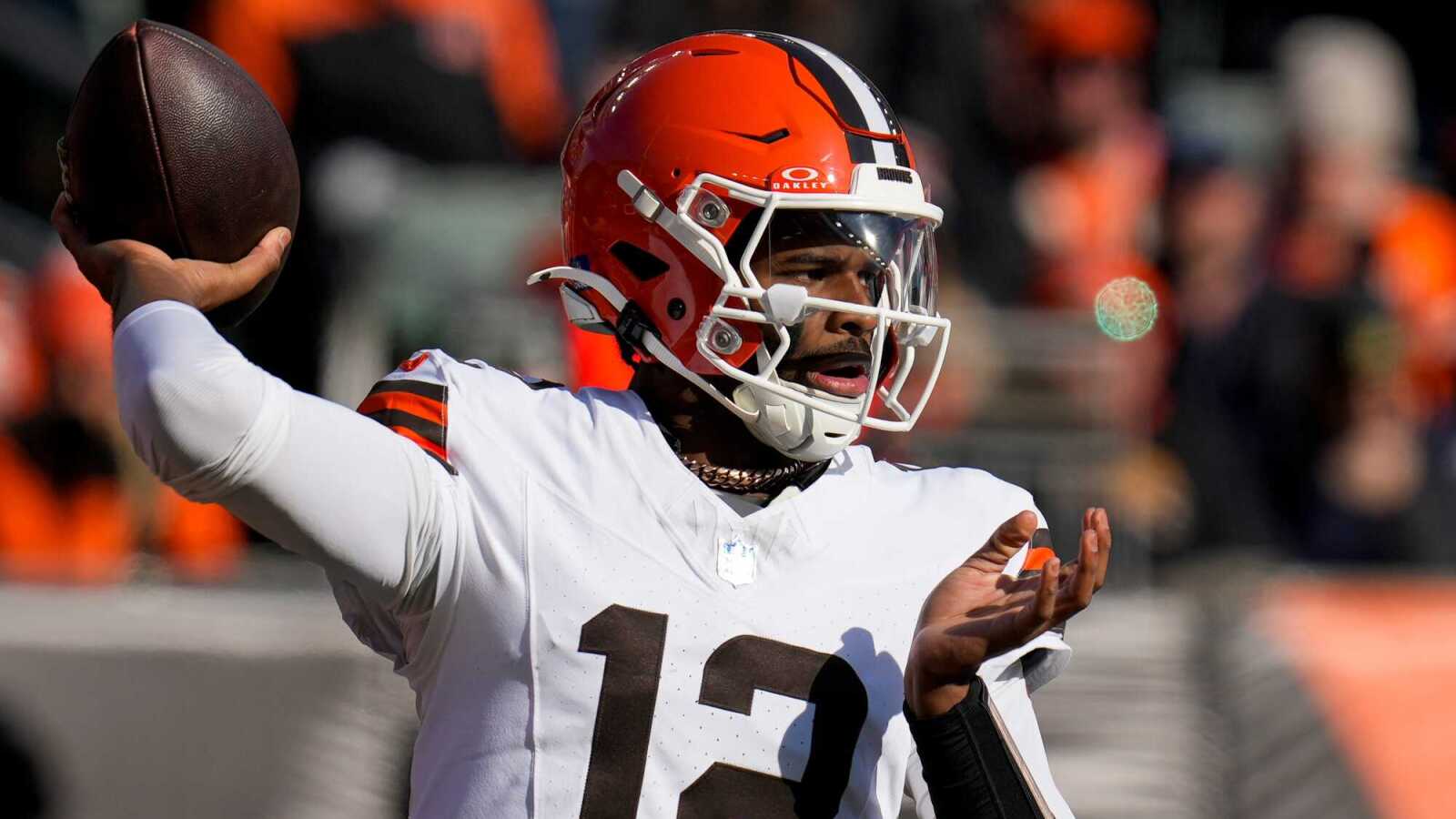 https://www.yardbarker.com/media/0/e/0ef8fae0ac22d71c7dede77c57478f8dc232e18c/thumb_16x9/browns-sanders-reportedly-closed-gap-qb.jpg?v=1