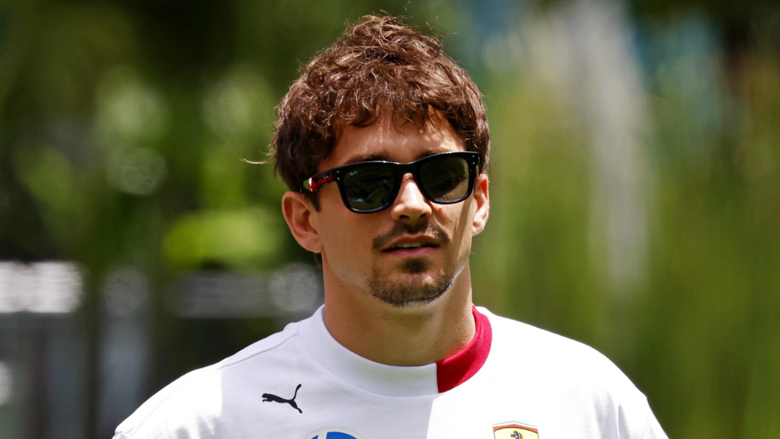 https://www.yardbarker.com/media/0/e/0eff27b437de59ddd117b2f8816fba277ce64a0f/thumb_16x9/charles-leclercs-2025-season-deserves-recognition.jpg?v=3