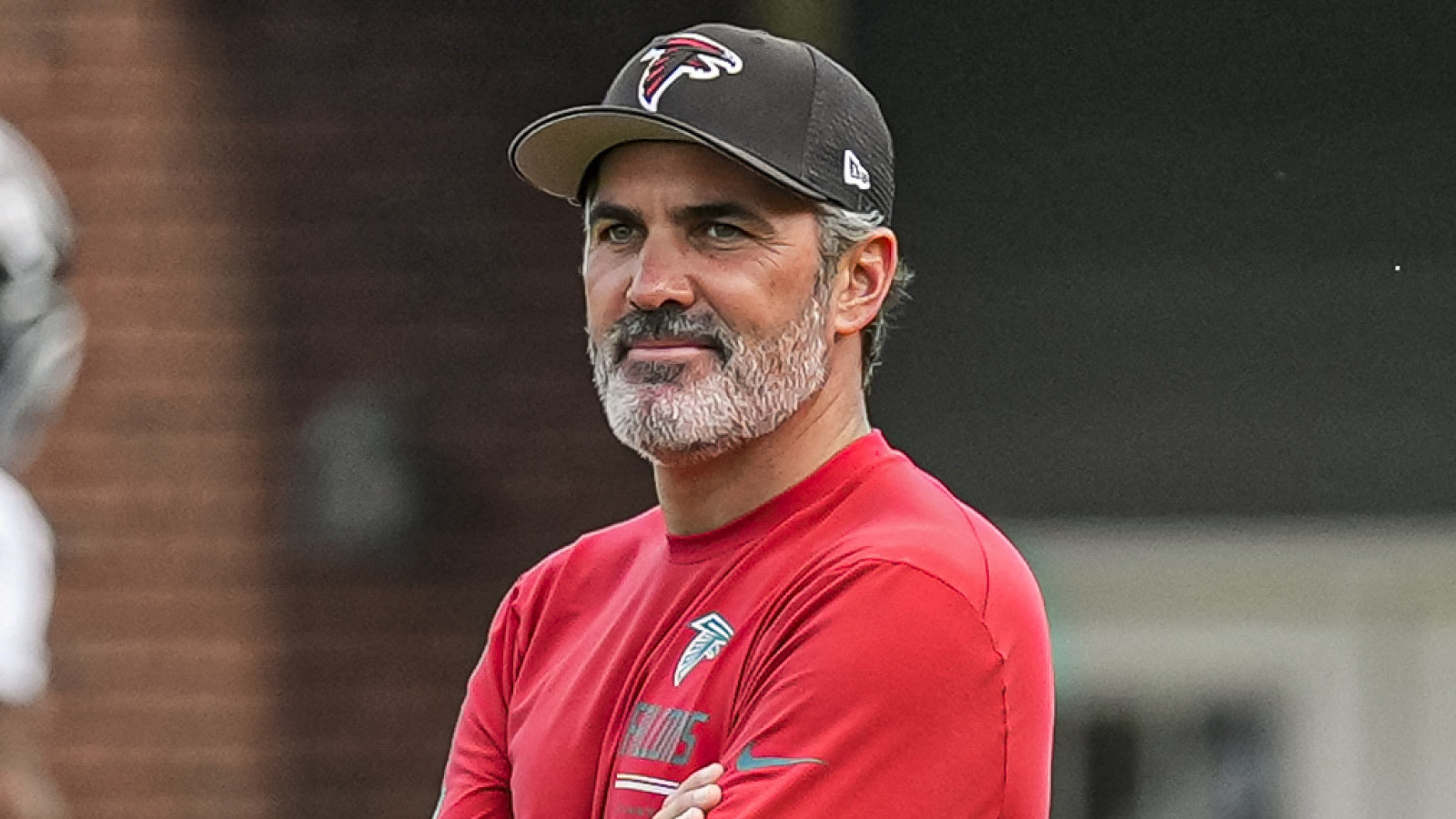 https://www.yardbarker.com/media/0/f/0f23938c0ec4f3ab7142cb666713574a7822715e/thumb_16x9/falcons-name-starting-quarterback-preseason-opener.jpg?v=1