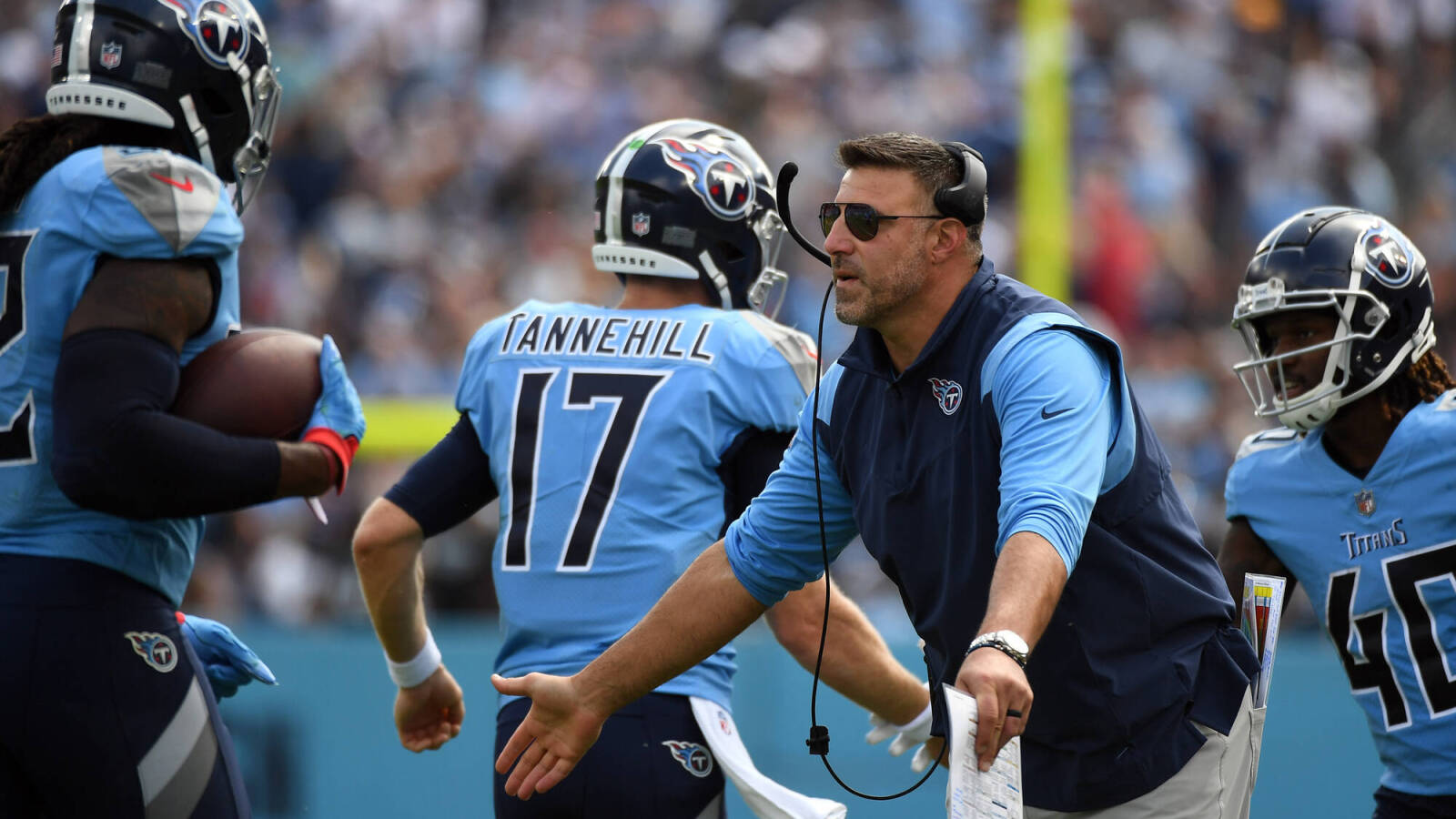 Audio reveals Mike Vrabel had great comments about Derrick Henry against Texans - Vimarsana News