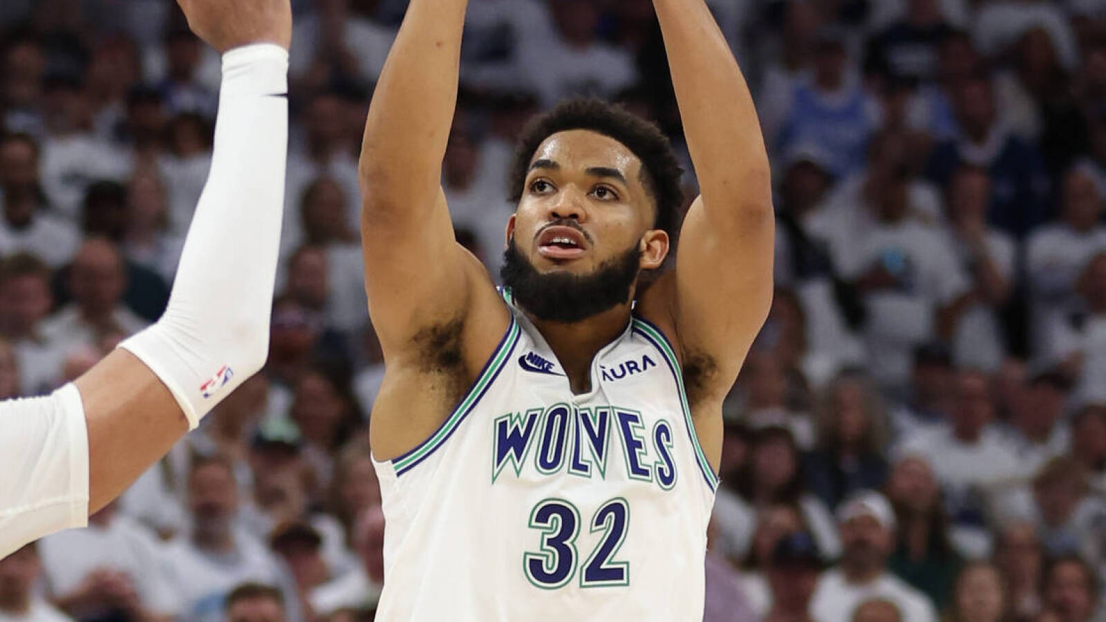 Karl-Anthony Towns' shooting woes sink to historic lows - Vimarsana News