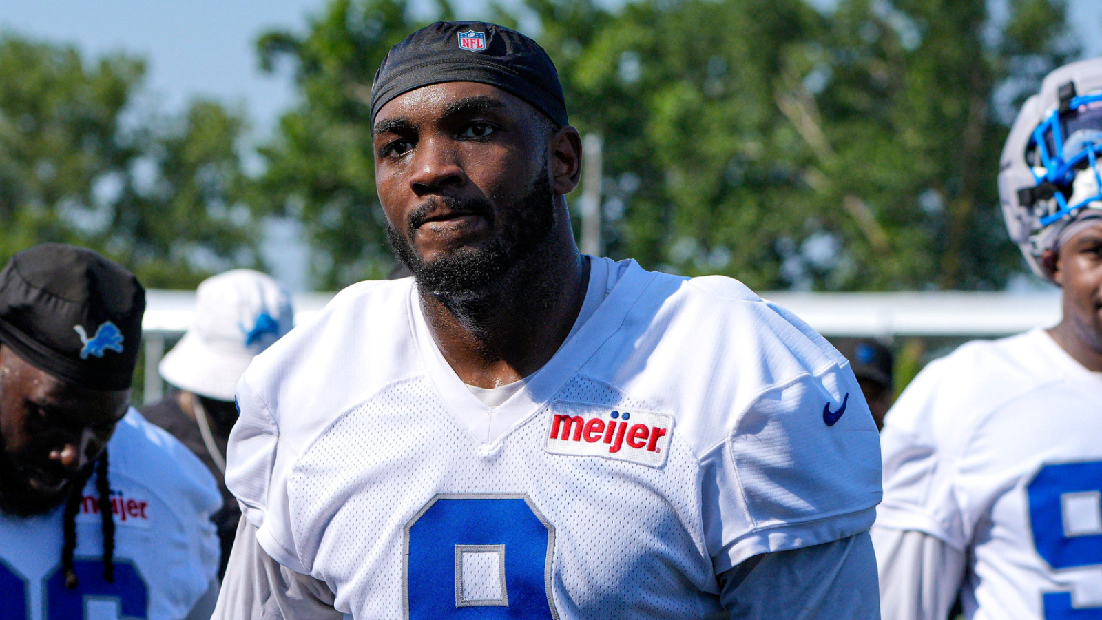 Bears' Luther Burden III and Lions' Derrick Moore Highlight NFC Notes