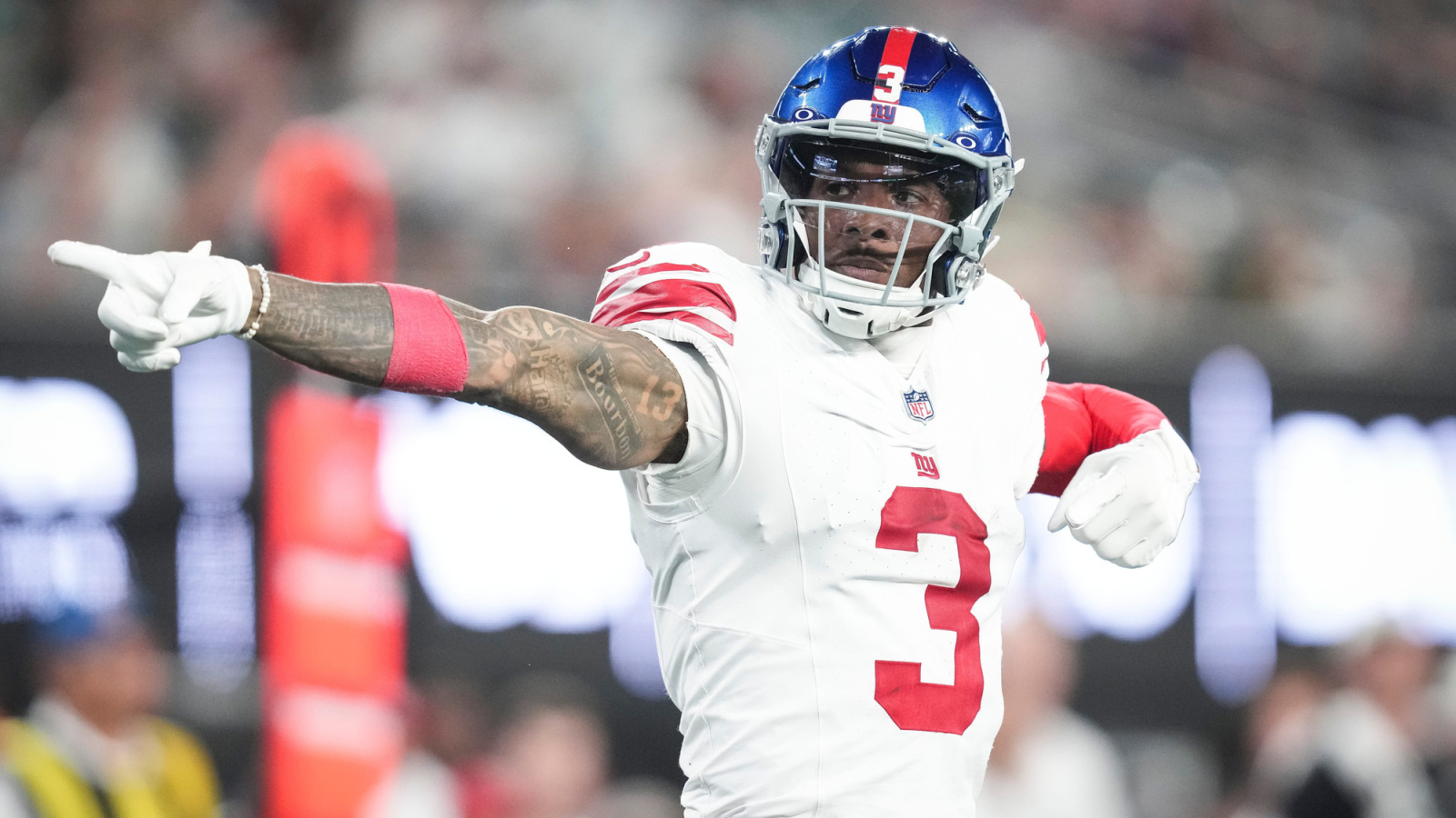 https://www.yardbarker.com/media/0/f/0fc0856cd5807e27c71432d9e09a13a425839e72/thumb_16x9/nagy-sends-beckham-message-giants-fans-show-vs.jpg?v=1