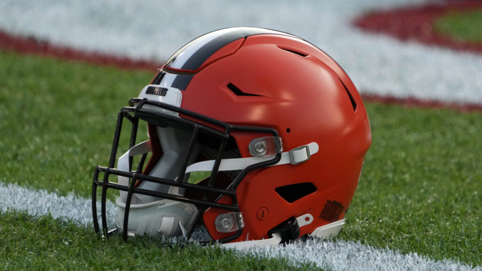 Cleveland Browns Waive Rookie WR Aaron Anderson, Claim DT Coziah Izzard