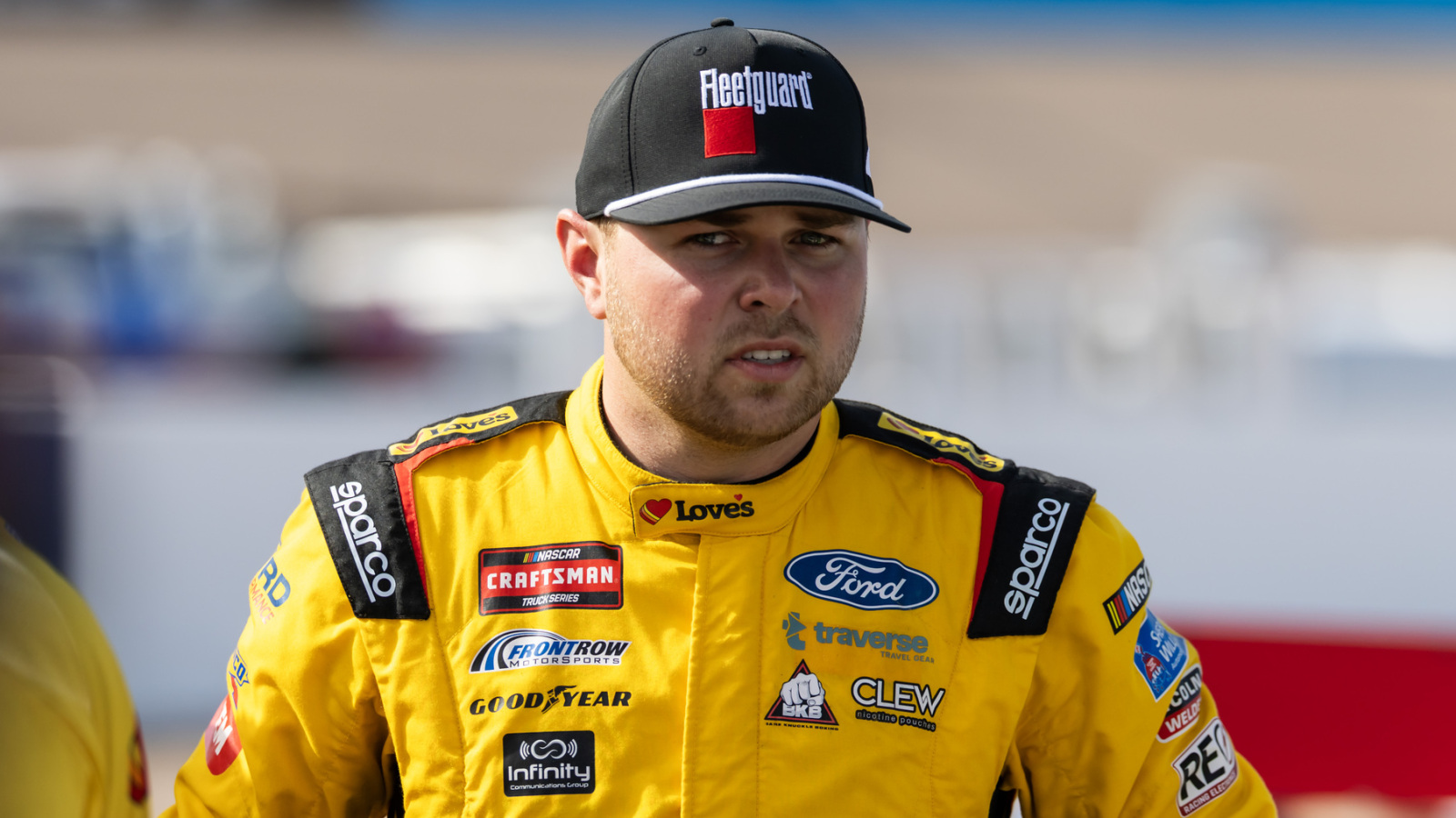 https://www.yardbarker.com/media/1/0/10612a46a973d0c49c2ca1b01770d94f2ca985cd/thumb_16x9/layne-riggs-wins-wild-nascar-truck-series-race.jpg?v=1