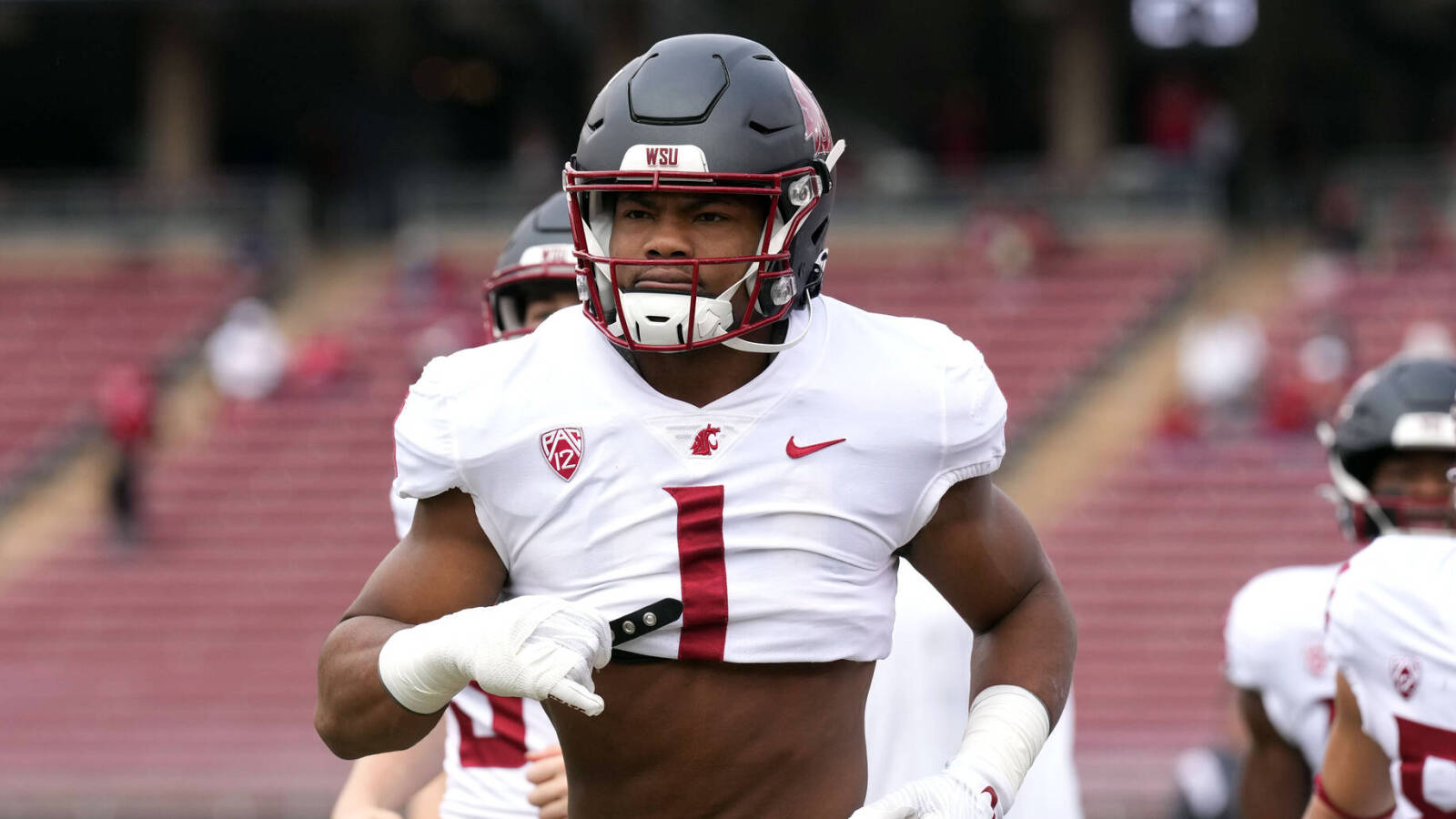 2023 NFL mock draft consensus on Daiyan Henley Yardbarker