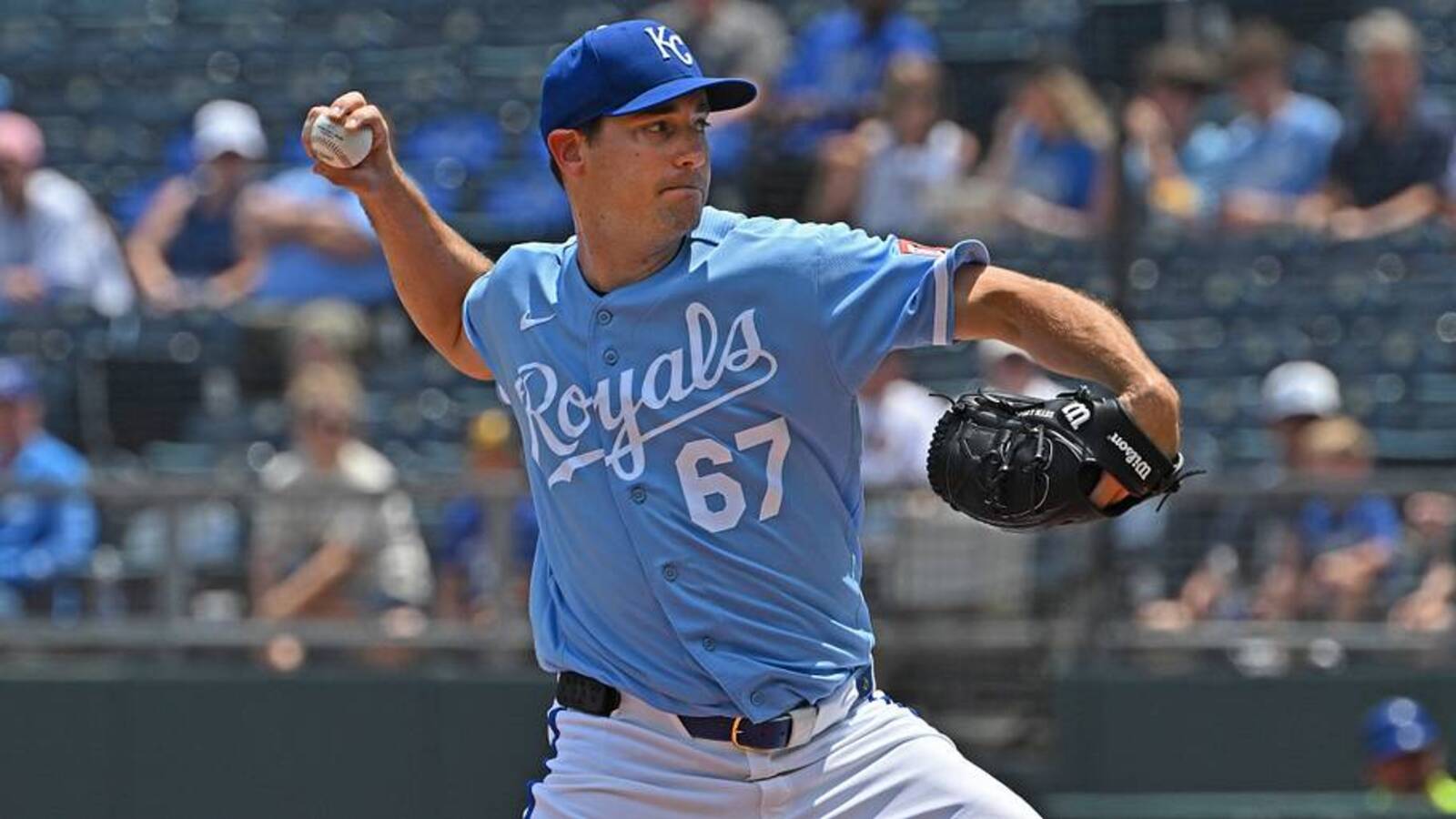 Royals Weigh Trade Deadline Options Ahead of Key Decisions