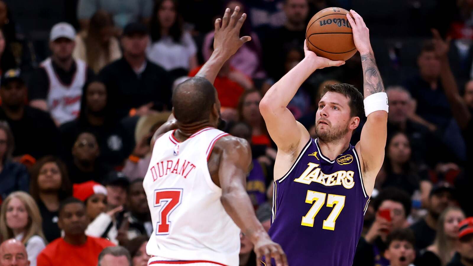 Luka Doncic surpasses Kevin Durant, Giannis Antetokounmpo after latest 50-point outing against Jazz