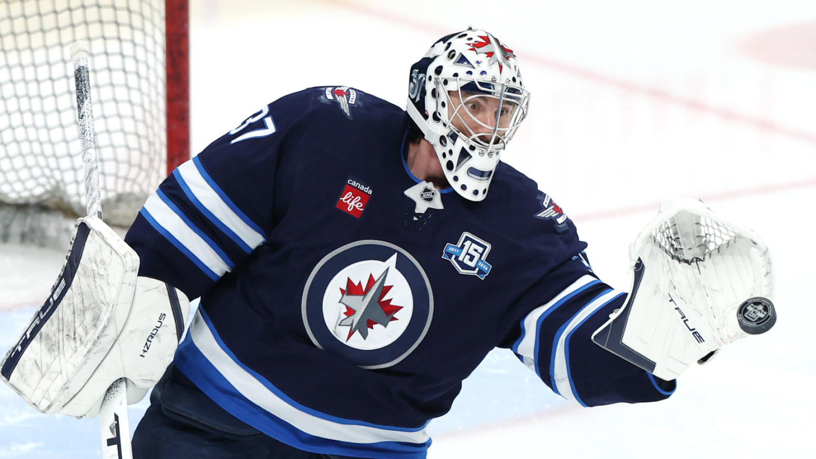 https://www.yardbarker.com/media/1/1/11220695f59c78d01cebba05b976debfdca17ff3/thumb_16x9/apr-6-2026-winnipeg-manitoba-winnipeg-jets.jpg?v=1
