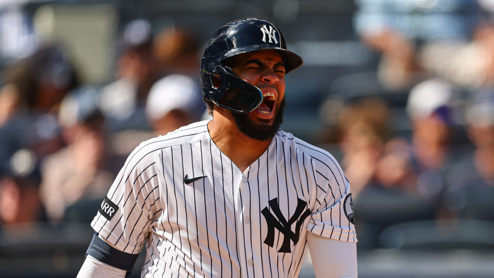 https://www.yardbarker.com/media/1/1/113551d180bc1590ad37af52aab1cf2746bf993c/thumb_16x9/trade-deadline-acquisition-luis-garcia-jr.jpg?v=1