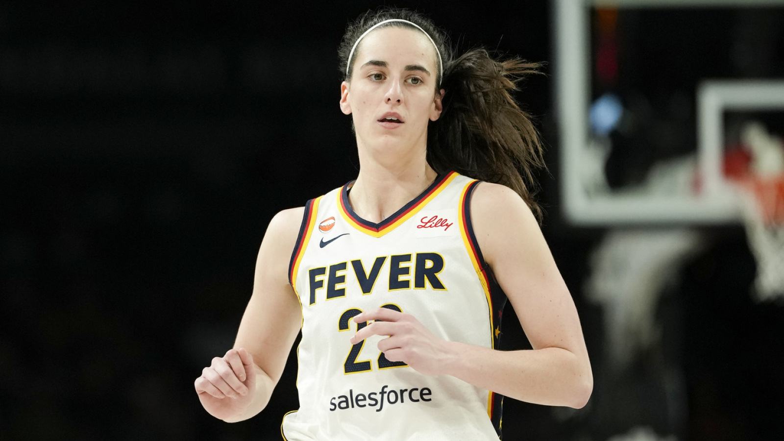 https://www.yardbarker.com/media/1/1/114d56fda0fe2ebc3c20e4600ddbb6b96982982e/thumb_16x9/caitlin-clark-makes-wnba-history-fevers-game-2-win.jpg?v=1