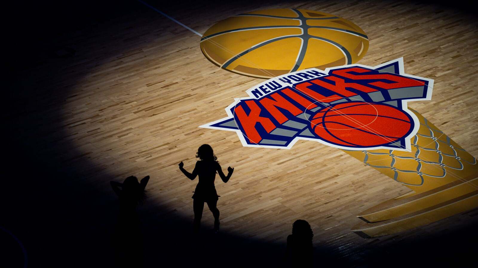 Journalist details ‘absolute insanity’ trying to get through MSG security for Knicks – 76ers season opener