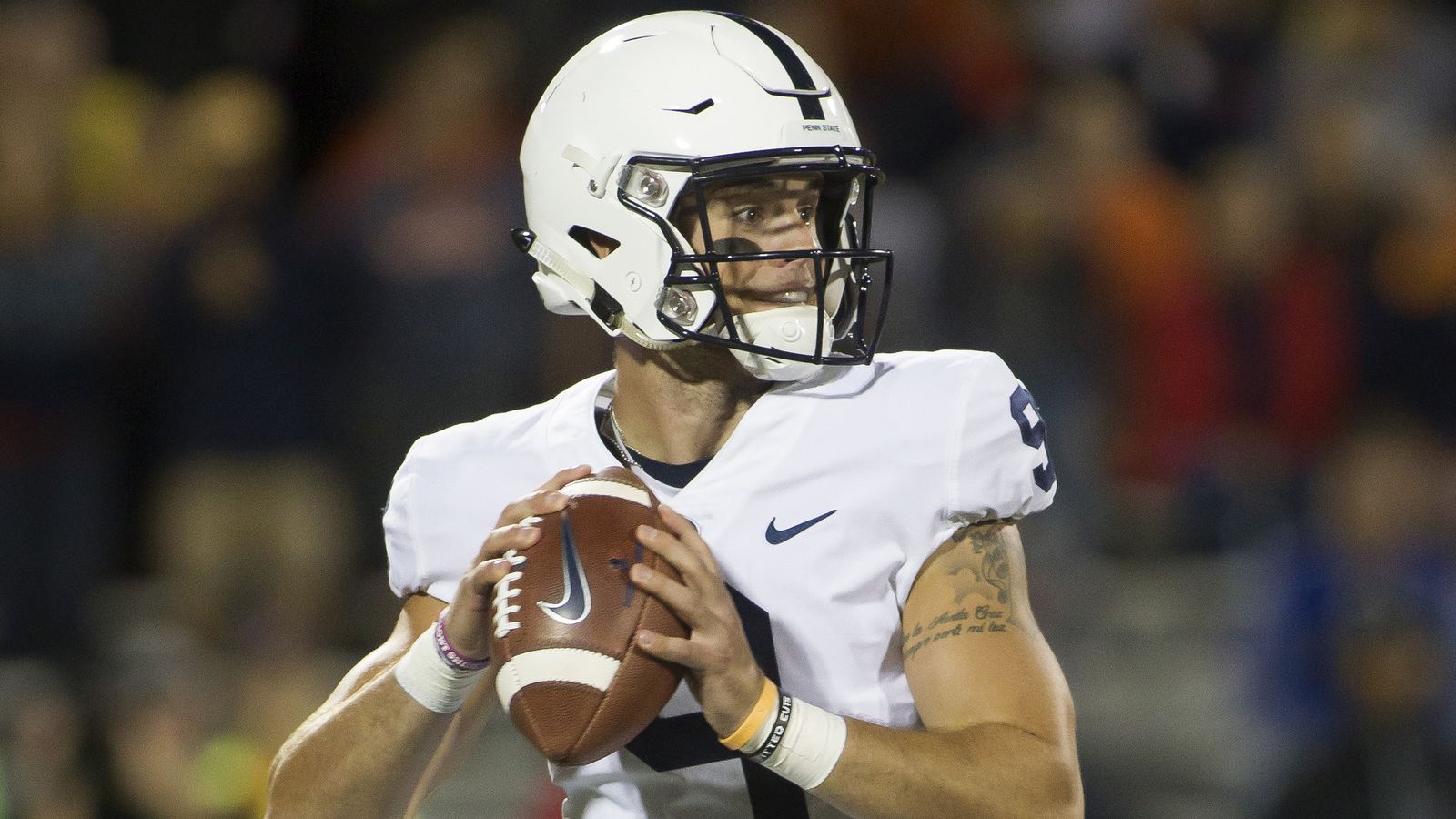 Trace McSorley extends FBSbest streak with passing TD in 32nd