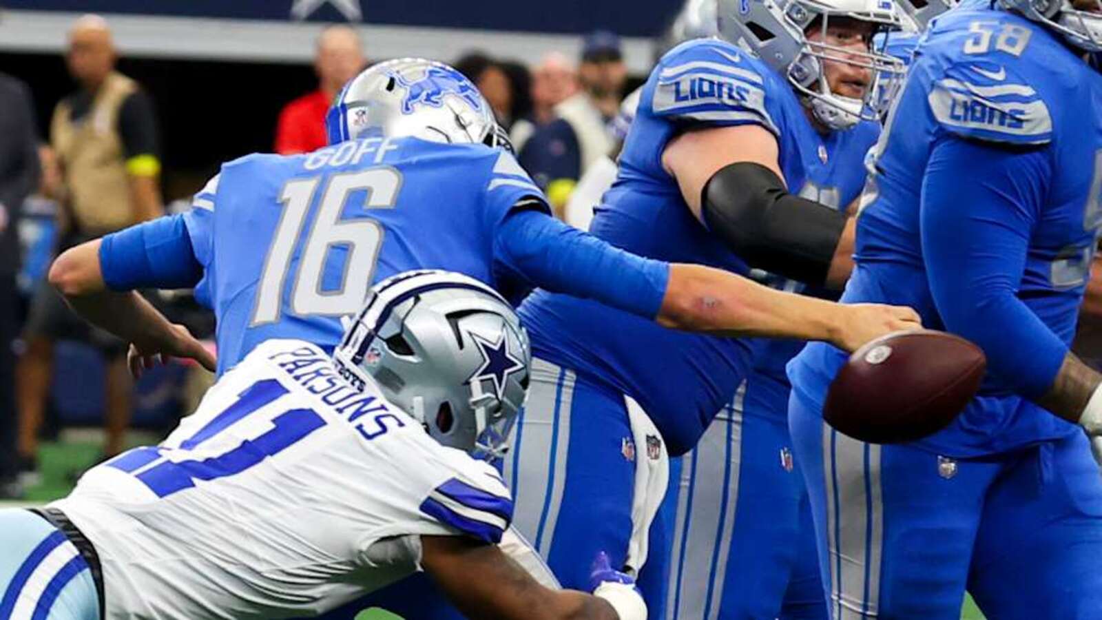 Micah Parsons provides perfect locker room motivation for Lions ahead ...