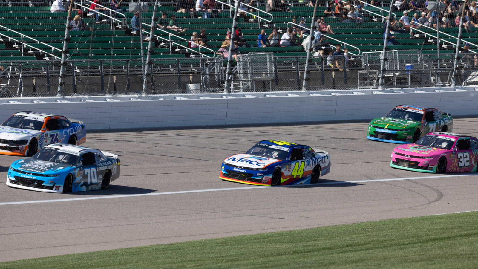 https://www.yardbarker.com/media/1/2/12082c555a031e9988974780f9cda2e4fa0b2680/thumb_16x9/report-rockingham-likely-off-2027-nascar-schedule.jpg?v=1