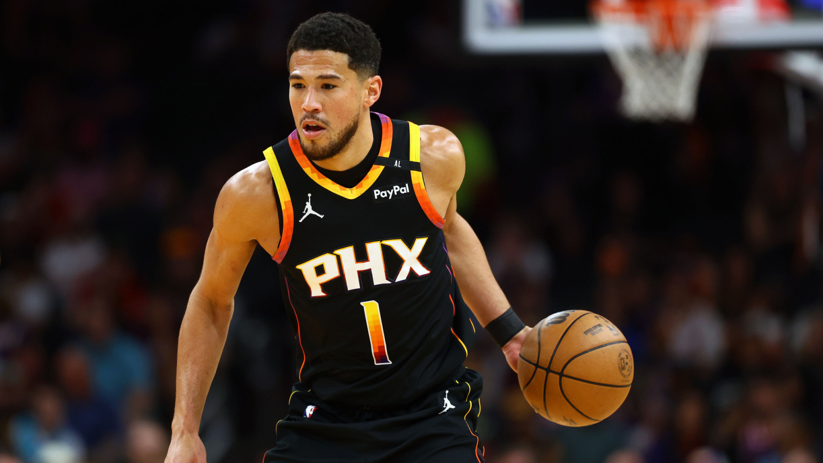 https://www.yardbarker.com/media/1/2/122e9bc3f70e3f785e68f971859b40e95b0ac58b/thumb_16x9/devin-booker-expected-sign-150m-contract.jpg?v=1